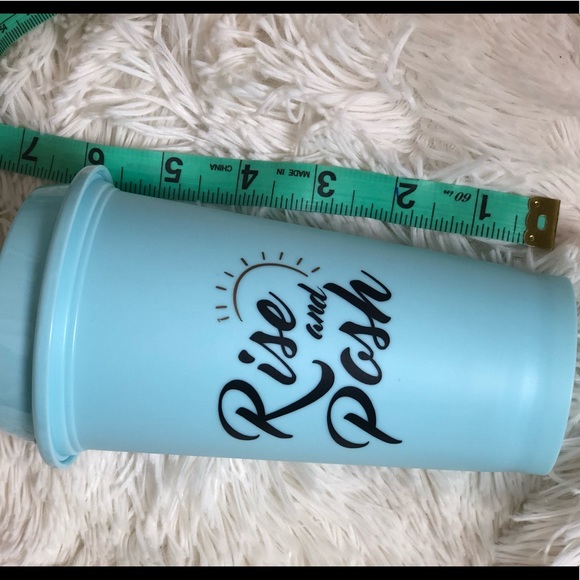 Poshmark coffee mug - Posh swag - 1 mug - Picture 3 of 8